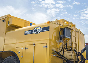 Gallery Image Mega Fuel and Lube Truck Bodies 6